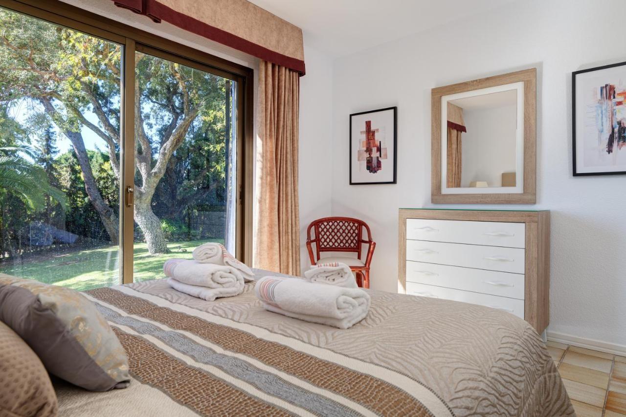 With Private Pool And Garden In Willa *